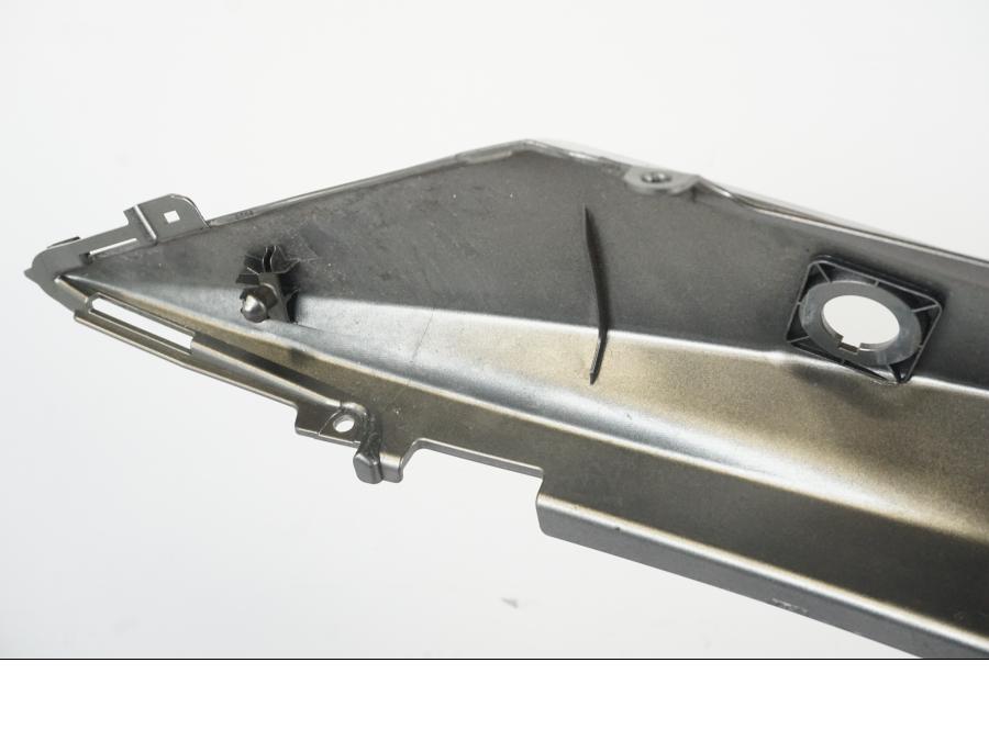 Extrabild5 på Bakvinge från en Suzuki GSF 1250 -2010 motorcykel.