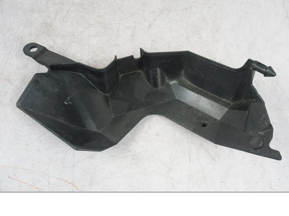 Snett uppifrån på Vattenkylfläkt från en Yamaha MT-09 -2016 motorcykel.