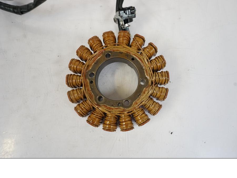 Extrabild1 på Generator från en Honda CRF 1000 Africa Twin -2016 motorcykel.