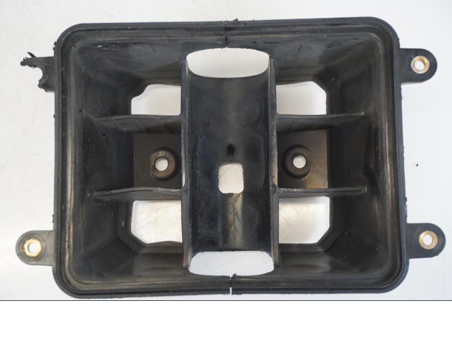 Extrabild1 på Luftintag från en Ducati Streetfighter V4 -2020 motorcykel.