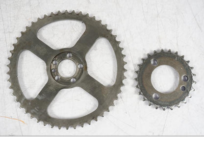 Vänster sida på Oljepump från en BMW R NineT -2017 motorcykel.