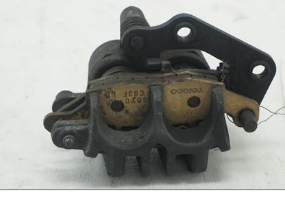 Baksidan på Bromsok från en Kawasaki Versys 650 -2008 motorcykel.