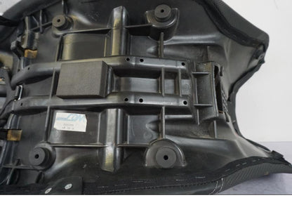 Extrabild5 på Sadel från en Triumph Tiger -2009 motorcykel.