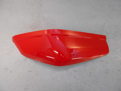 Framsidan på Väsklock från en Ducati Multistrada 1200 -2013 motorcykel.