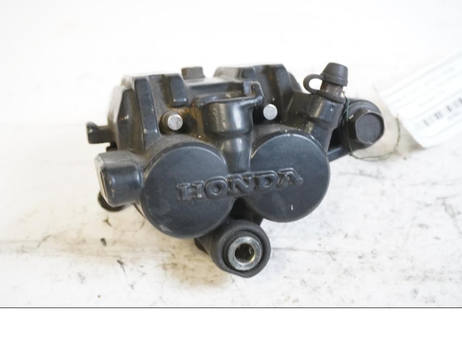 Framsidan på Bromsok från en Honda VF 750 C -1983 motorcykel.