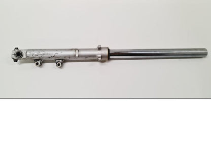 Baksidan på Gaffelben från en Suzuki GSX 1100 F -1990 motorcykel.