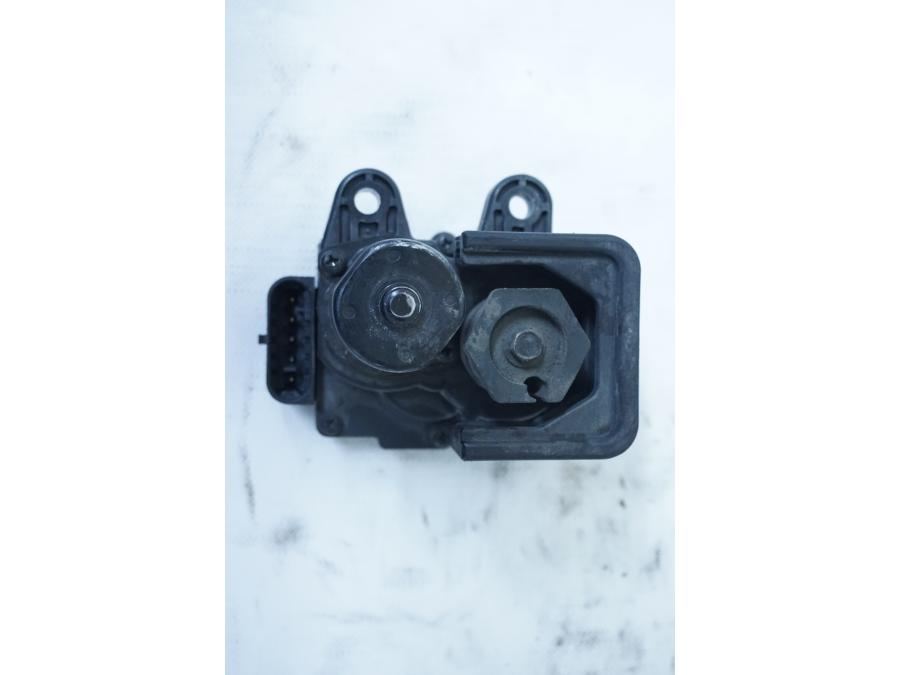 Baksidan på Avgasspjällmotor från en H-D Street Glide FLHX -2009 motorcykel.