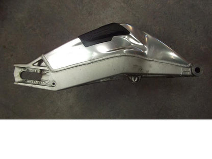 Baksidan på Sving från en BMW S 1000 RR -2016 motorcykel.