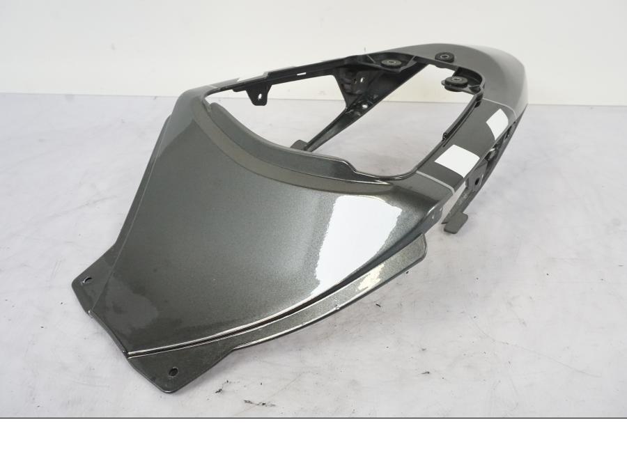 Framsidan på Bakvinge från en Suzuki GSX-R 1000 -2005 motorcykel.