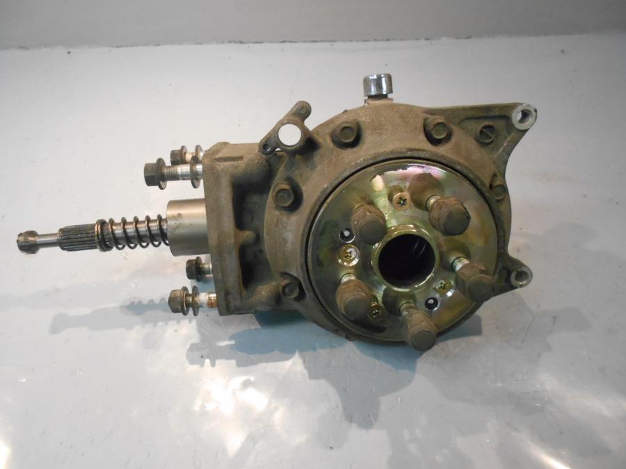 Baksidan på Slutväxel från en Honda GL 1800 -2001 motorcykel.