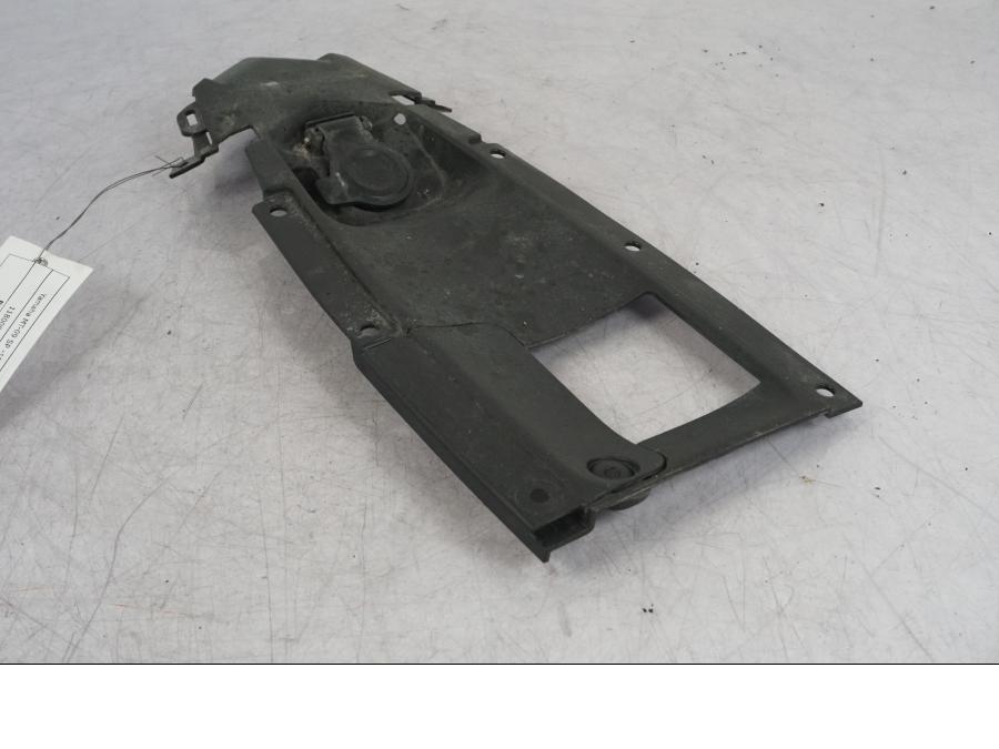 Höger sida på Undertail från en Yamaha MT-09 SP -2018 motorcykel.