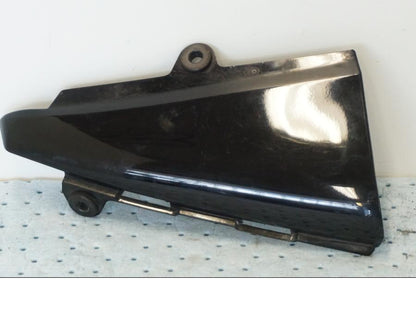 Framsidan på Bensintankskåpa från en Suzuki GSX 1300 BK -2008 motorcykel.