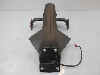 Höger sida på Skylthållare från en Kawasaki Z 900 -2018 motorcykel.