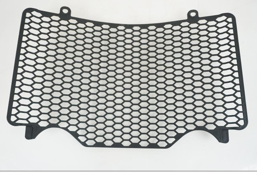 Baksidan på Vattenkylgaller från en Ducati Desert X -2023 motorcykel.