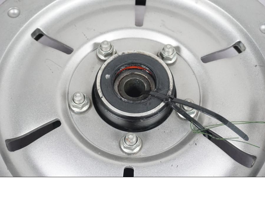 Baksidan på Remdrev från en Kawasaki VN 2000 -2006 motorcykel.