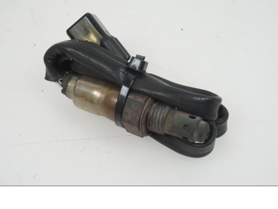 Framsidan på Lambdasond från en KTM 1290 Super Duke -2019 motorcykel.