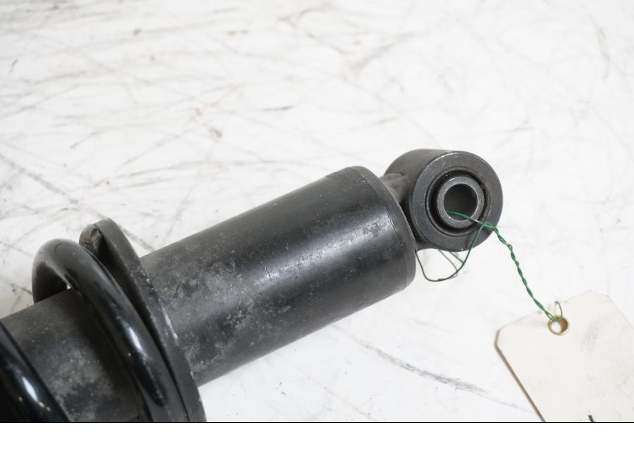 Vänster sida på Stötdämpare från en BMW K 1200 LT -2004 motorcykel.