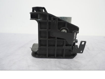 Snett uppifrån på ABS Modulator från en KTM 790 Duke -2019 motorcykel.