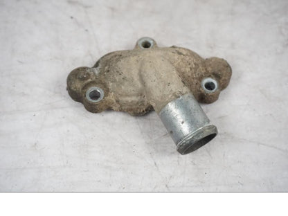 Framsidan på Vattenrör från en Triumph Tiger Explorer -2016 motorcykel.