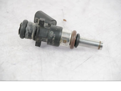 Framsidan på Spridare från en BMW R 1250 GSA -2021 motorcykel.