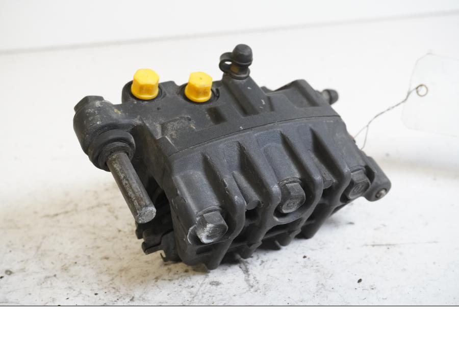 Baksidan på Bromsok från en Honda XL 1000 V -1999 motorcykel.