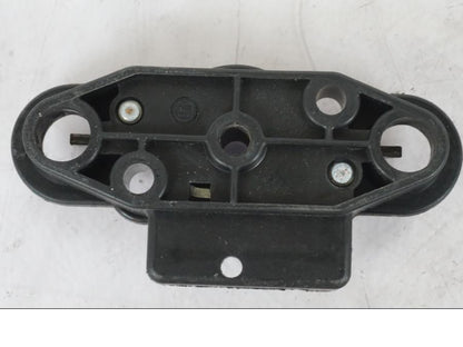 Snett uppifrån på Sadellåsmekanism från en Suzuki GSX-R 750 -2007 motorcykel.