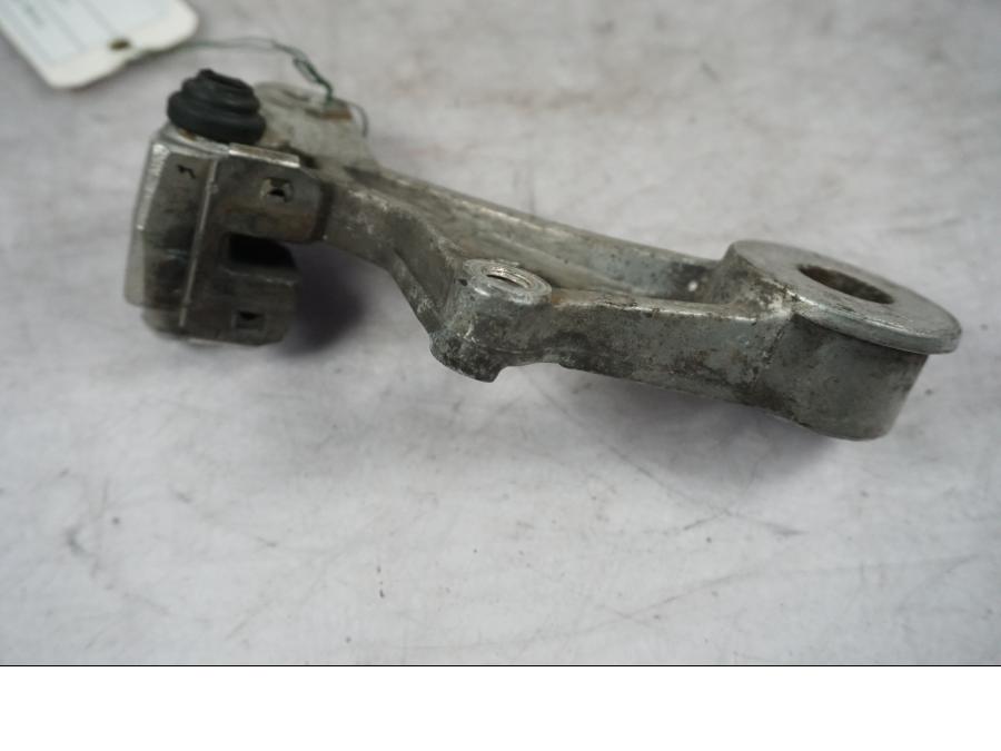 Höger sida på Bromsoksfäste från en Honda CBR 600 -1987 motorcykel.