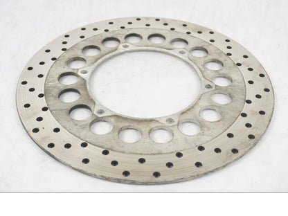 Baksidan på Bromsskiva från en Yamaha XVS 1100 -2000 motorcykel.