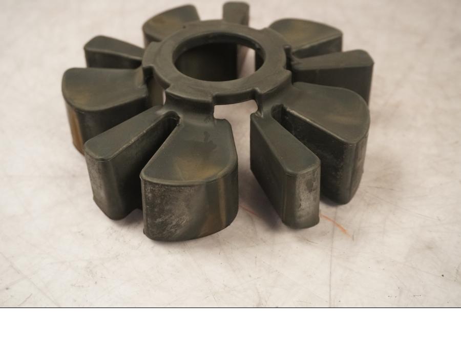 Höger sida på Ryckutjämnare från en H-D Touring Street Glide FLHX -2009 motorcykel.