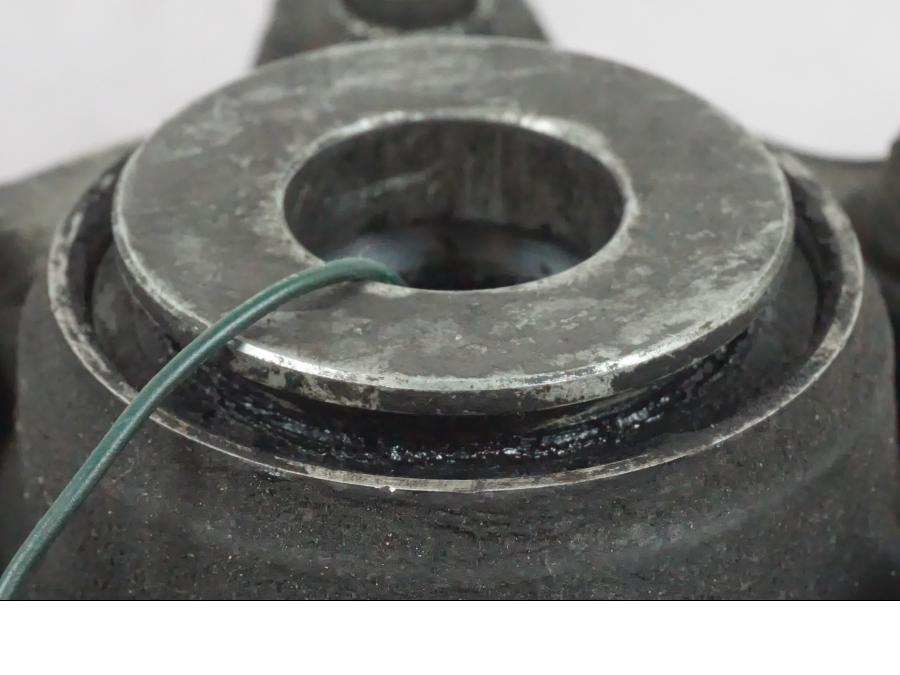 Höger sida på Drevfäste från en Kawasaki ZX-12R -2000 motorcykel.