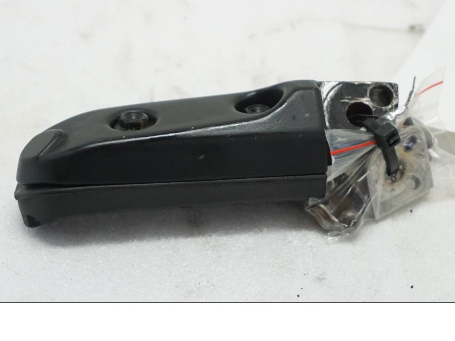 Baksidan på Fotpinne från en Aprilia SL 750 Shiver -2008 motorcykel.