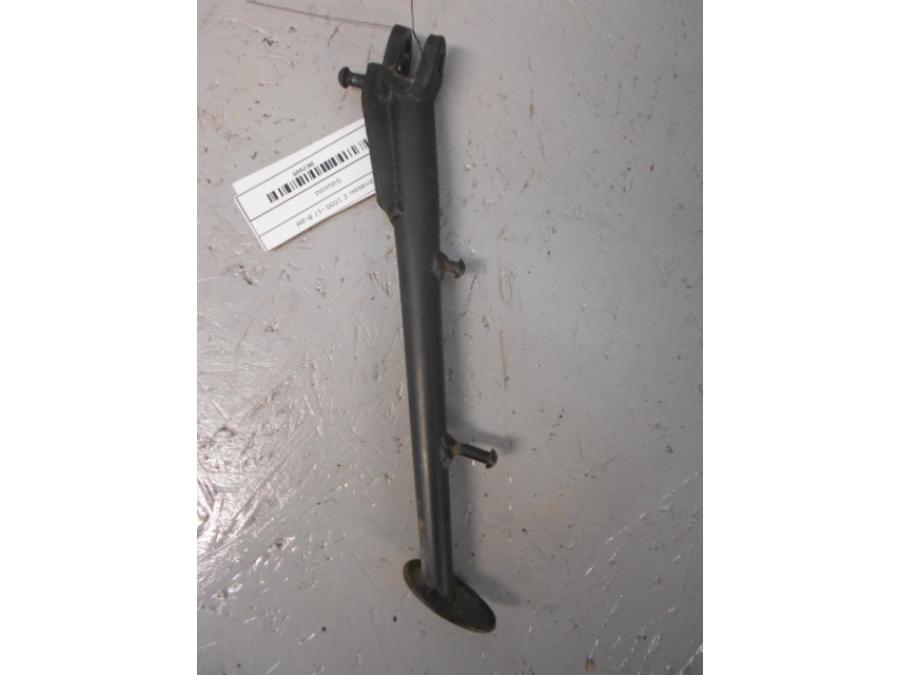 Framsidan på Sidostöd från en Kawasaki Z 1000 -2011 motorcykel.