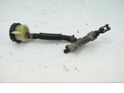 Baksidan på Bromshuvudcylinder från en Kawasaki ZX-6R -2004 motorcykel.