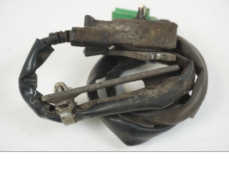 Höger sida på Sidostödsbrytare från en Honda CBR 125 R -2006 motorcykel.