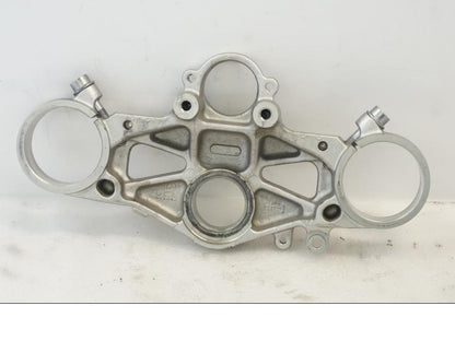 Baksidan på Gaffelkrona från en Honda CBR 1000 RR -2010 motorcykel.