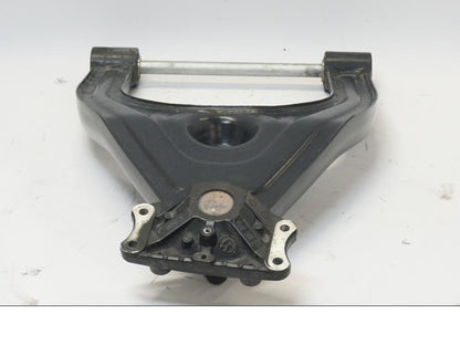 Snett nerifrån på Sving från en BMW R 1150 RS -2004 motorcykel.