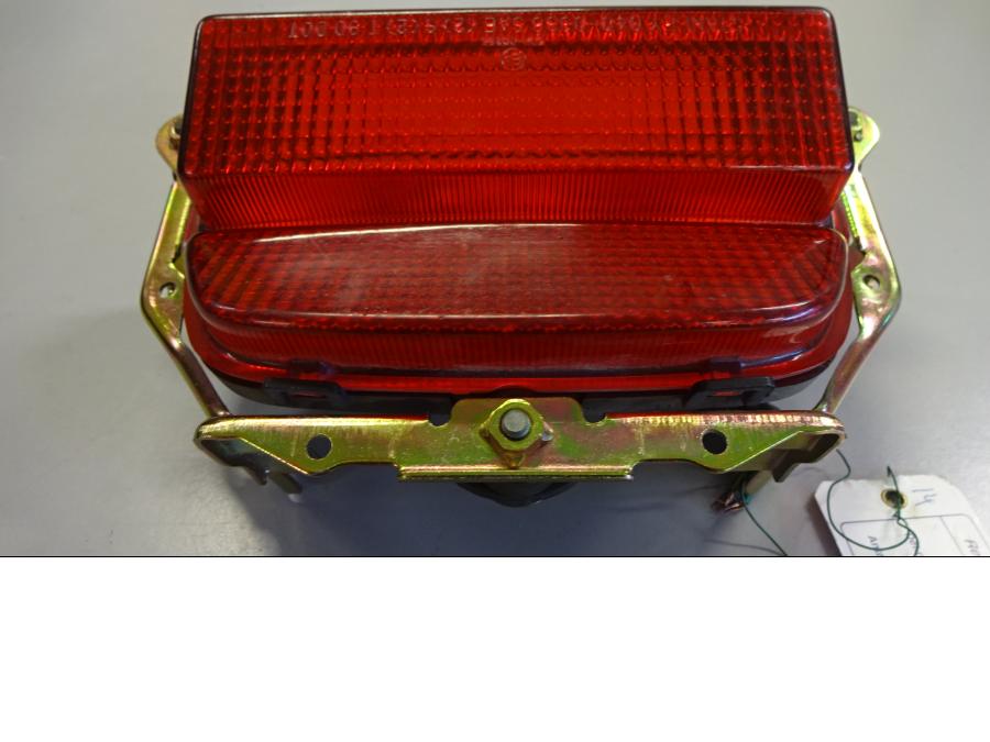 Höger sida på Baklampa från en Honda CBR 900 RR -1996 motorcykel.