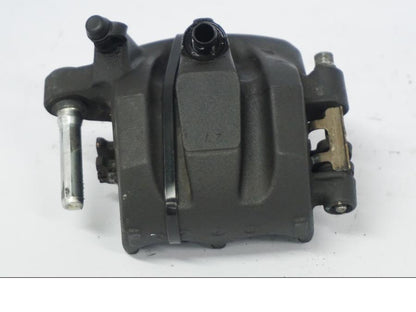 Vänster sida på Bromsok från en Honda CB 500 X -2015 motorcykel.