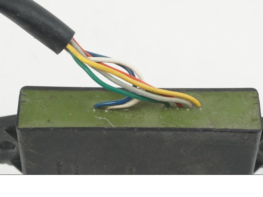 Extrabild1 på Avgasstyrbox från en Aprilia RS 125 -2008 motorcykel.