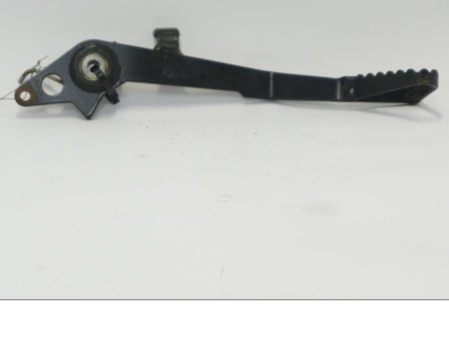 Framsidan på Bromspedal från en BMW G 650 GS -2011 motorcykel.