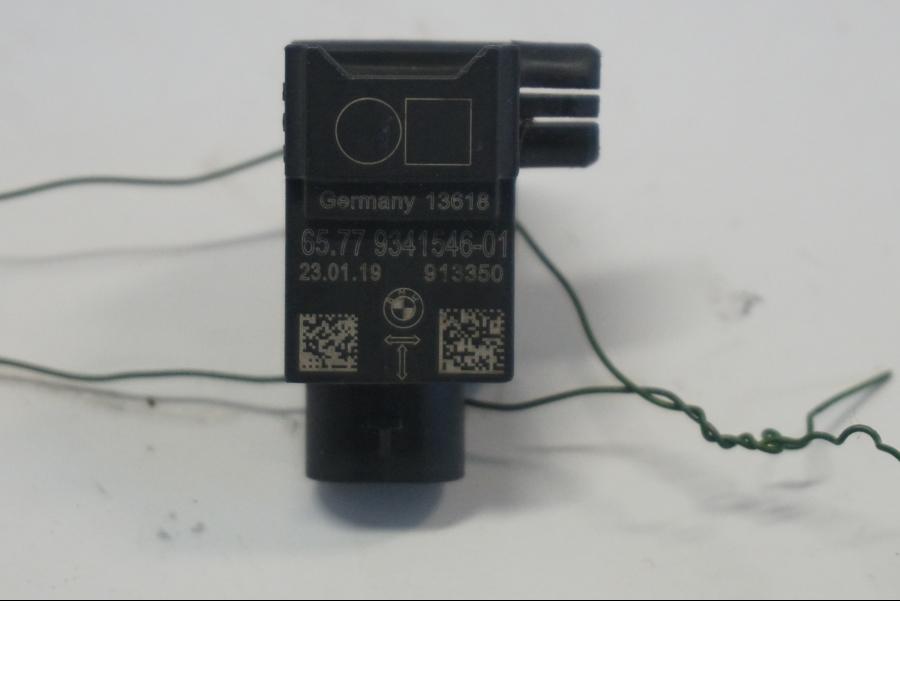 Framsidan på Acceleration Sensor från en BMW R 1250 GS -2019 motorcykel.