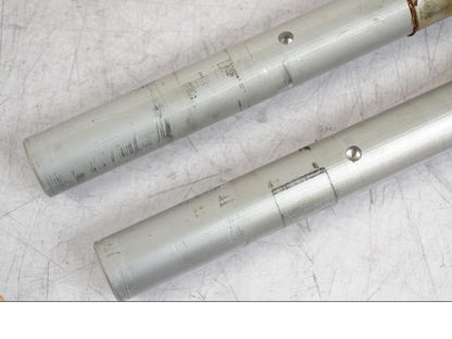 Höger sida på Styre från en Suzuki GSX 1300 RX -1999 motorcykel.