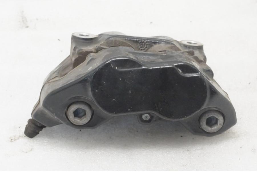 Höger sida på Bromsok från en KTM 125 Duke -2015 motorcykel.