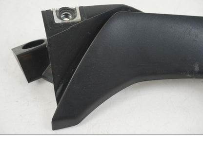 Snett uppifrån på Sidkåpa från en Yamaha YZF 1000 R1 -2006 motorcykel.