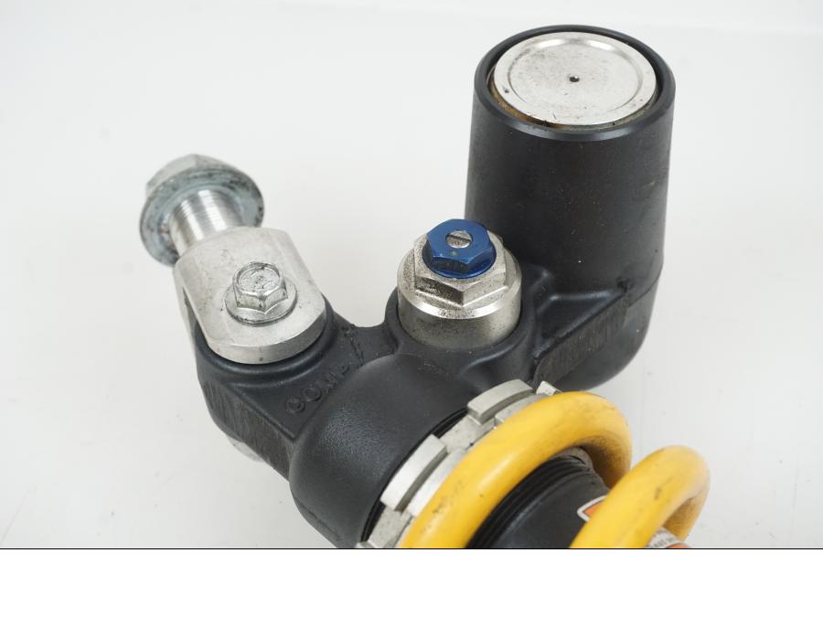 Vänster sida på Stötdämpare från en Suzuki GSX-R 750 -2009 motorcykel.