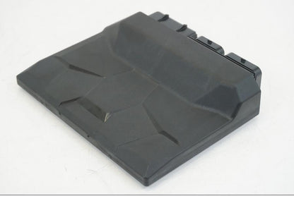 Höger sida på CDI / ECU från en Yamaha MT-09 Tracer -2021 motorcykel.