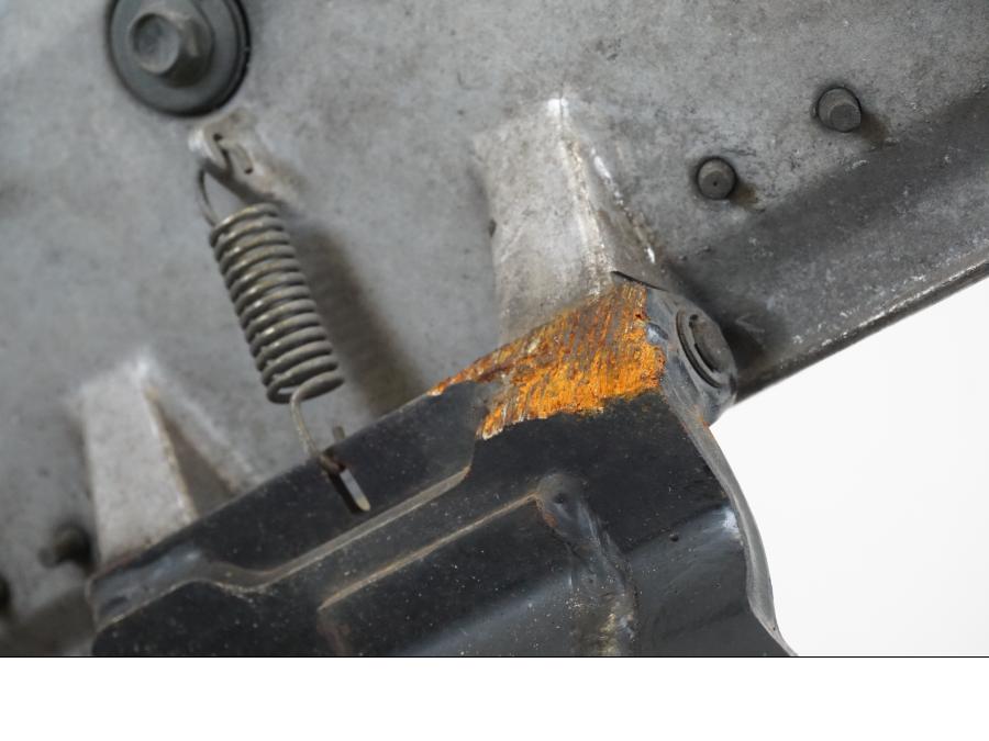 Snett uppifrån på Fotplatta från en Suzuki VL 1500 -1999 motorcykel.