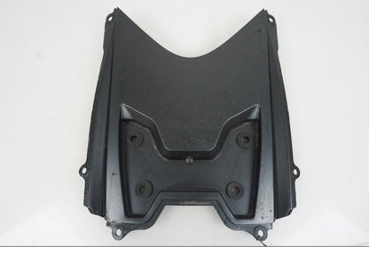 Vänster sida på Undertail från en Suzuki GSX-R 750 -2009 motorcykel.