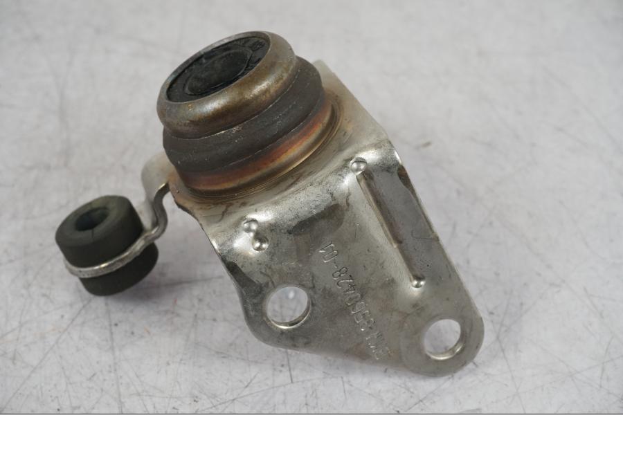 Höger sida på Avgasanslutning från en BMW R 1250 GS -2023 motorcykel.