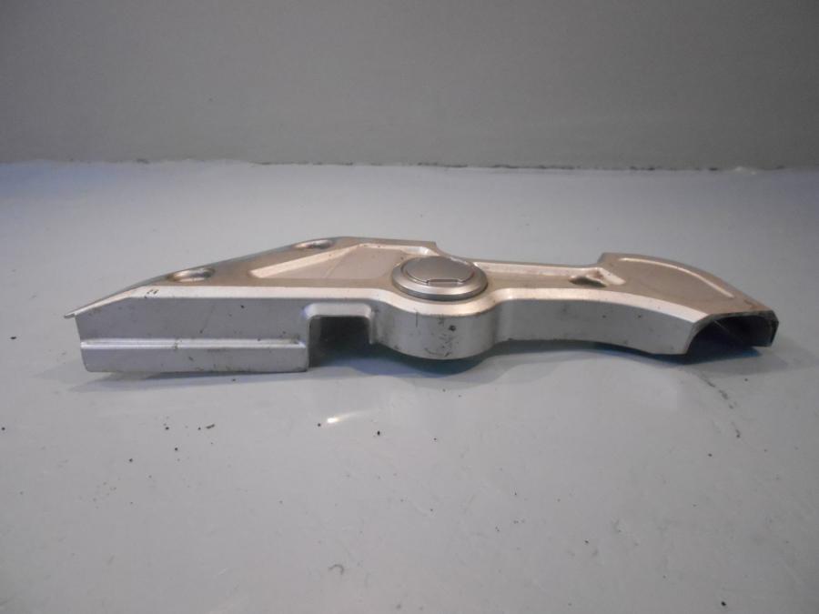 Baksidan på Dekorkåpa från en Yamaha FZS 1000 -2002 motorcykel.